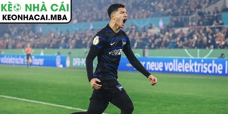 Sao gốc Việt Maza tỏa sáng tại CAN Cup với siêu phẩm để đời, ghi dấu ấn đậm nét 3 Phân tích siêu phẩm để đời và dấu ấn chiến thuật của Maza