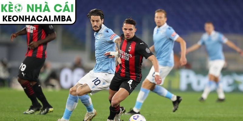 AC Milan chờ đợi màn đọ sức căng thẳng với Lazio tại San Siro (02:45 27/02) 2 AC Milan và áp lực khẳng định vị thế tại San Siro