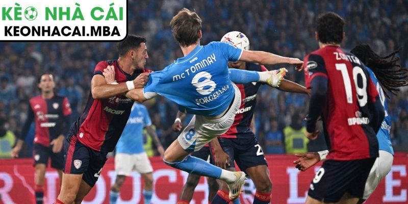 Thế trận giằng co, Napoli vẫn chưa thực sự hoàn hảo