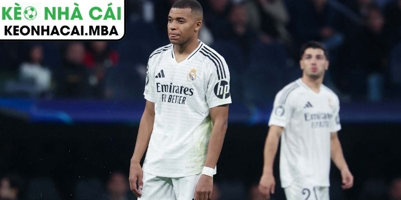 Cuộc đua La Liga nóng rực: Real Madrid toàn 2 vòng, Barca gia tăng cách biệt ra sao? 2 Real Madrid sảy chân liên tiếp và cú ngã đau trước Getafe