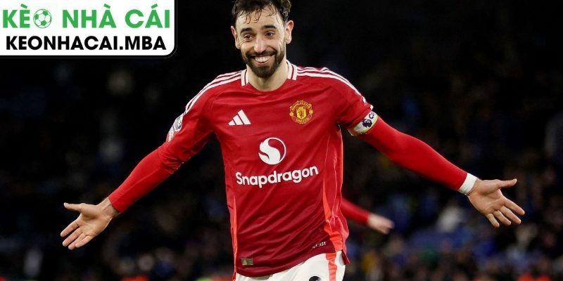 Fernandes tỏa sáng với cú đúp kiến tạo