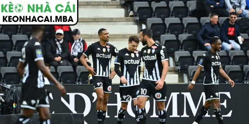 Phong độ Angers SCO