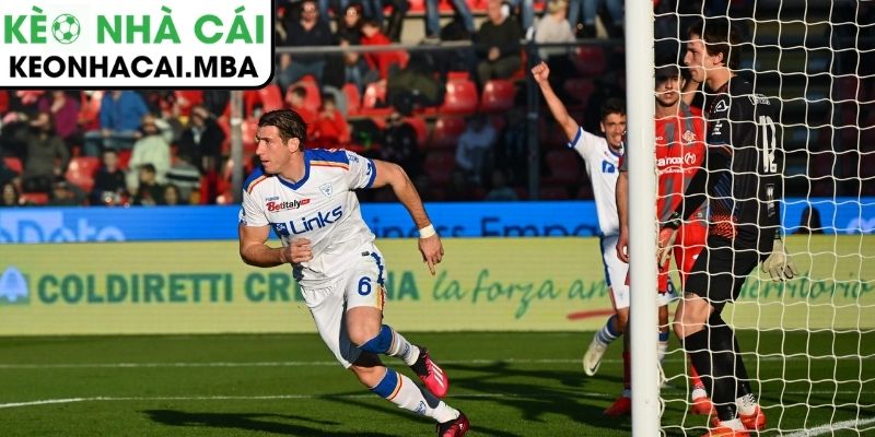Soi kèo Lecce vs Cremonese (18:30 08/03, Serie A): Cơ hội cho chủ nhà bứt phá 4 Thông tin lực lượng trận Lecce vs Cremonese (18:30 08/03, Serie A)
