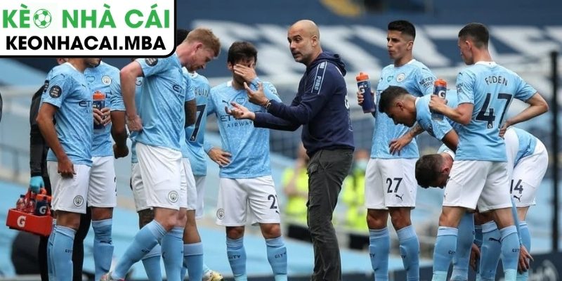 Man City sảy chân ở thời khắc then chốt: Arsenal khoan vội mừng, ký ức West Ham vẫn ám ảnh 2 Sai lầm bước ngoặt khiến cục diện đảo chiều