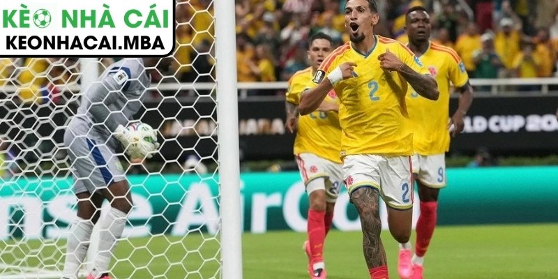 Diaz mất bàn thắng khi Colombia hạ Ghana tại World Cup 3 Tình huống Diaz bị từ chối bàn thắng gây tranh cãi
