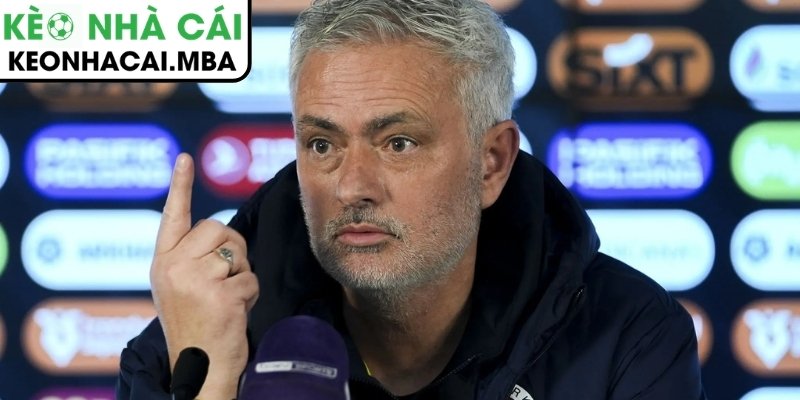 Sự xoay chuyển thái độ từ phía Real Madrid và Jose Mourinho